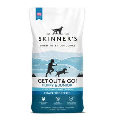 Brand new larger bag size for Skinner's active puppy food range, Get Out & Go! Flying Start for puppies; this dry puppy food is grain free and packed full of tasty superfoods to support your puppy through their development. 12.5kg bag now available.
